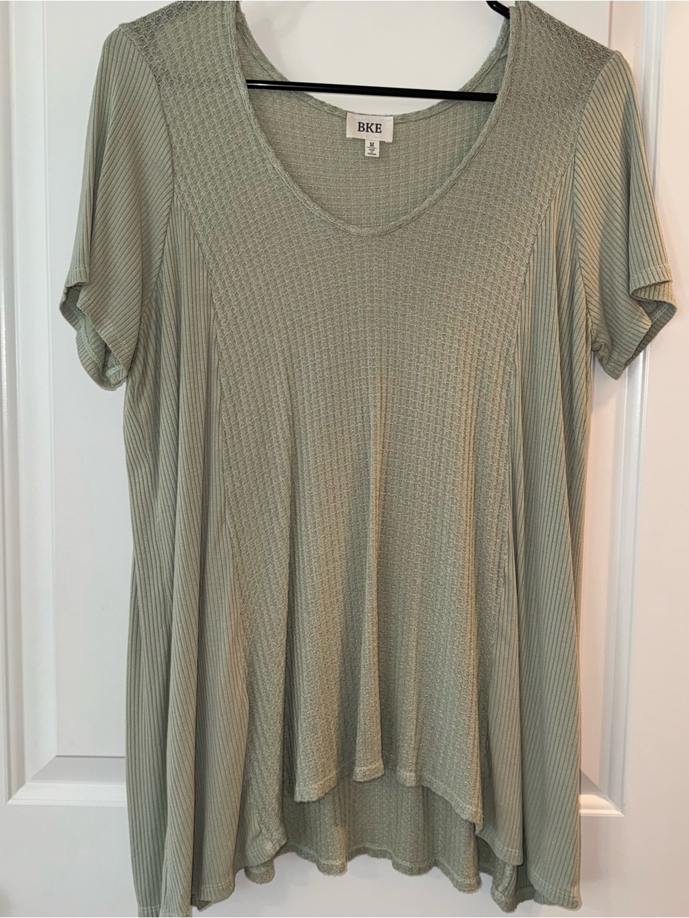BKE Sage Green Short Sleeve Swing Tunic